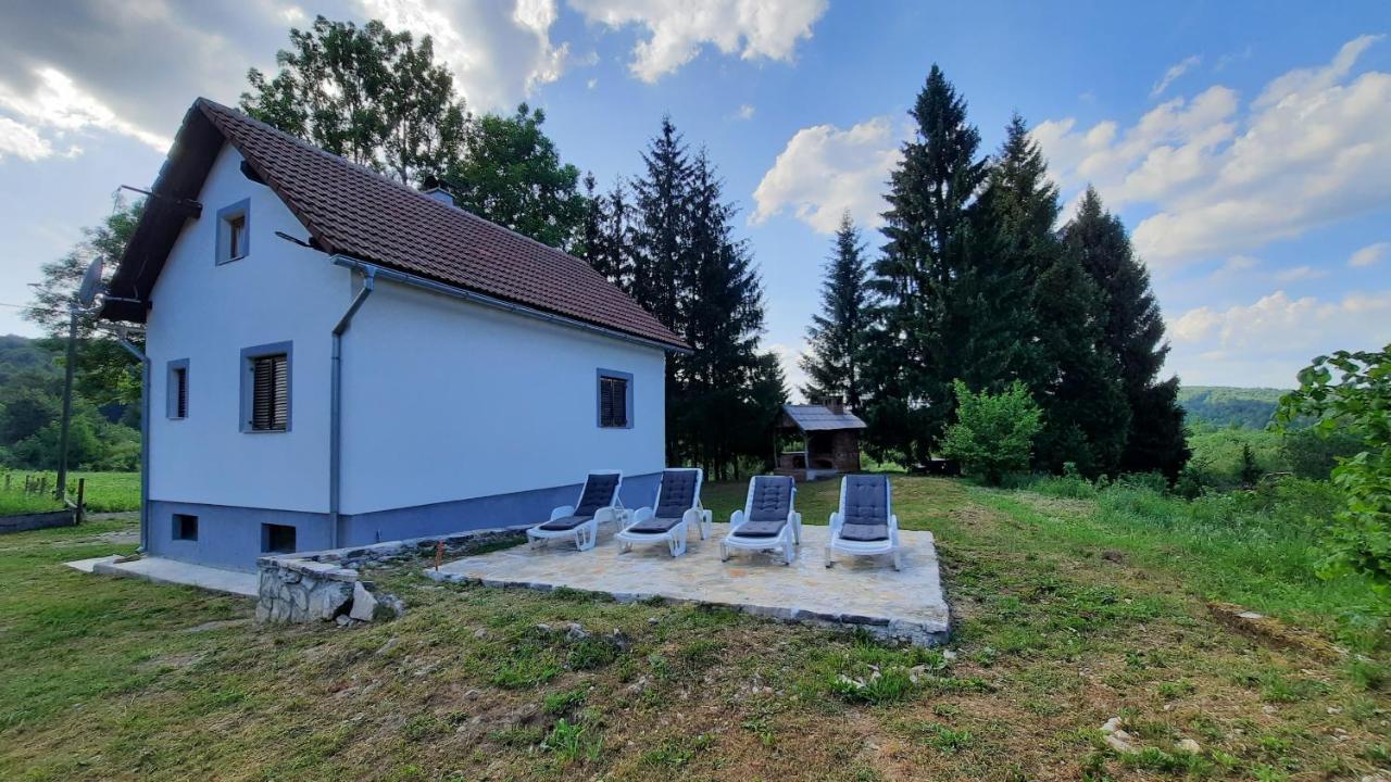 Vacation House Home, Plitvice Lakes National Park Plitvička Jezera エクステリア 写真