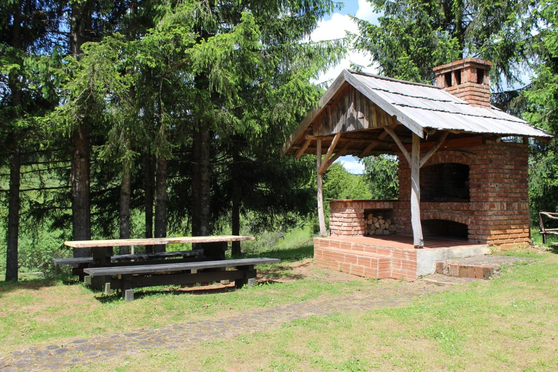 Vacation House Home, Plitvice Lakes National Park Plitvička Jezera エクステリア 写真