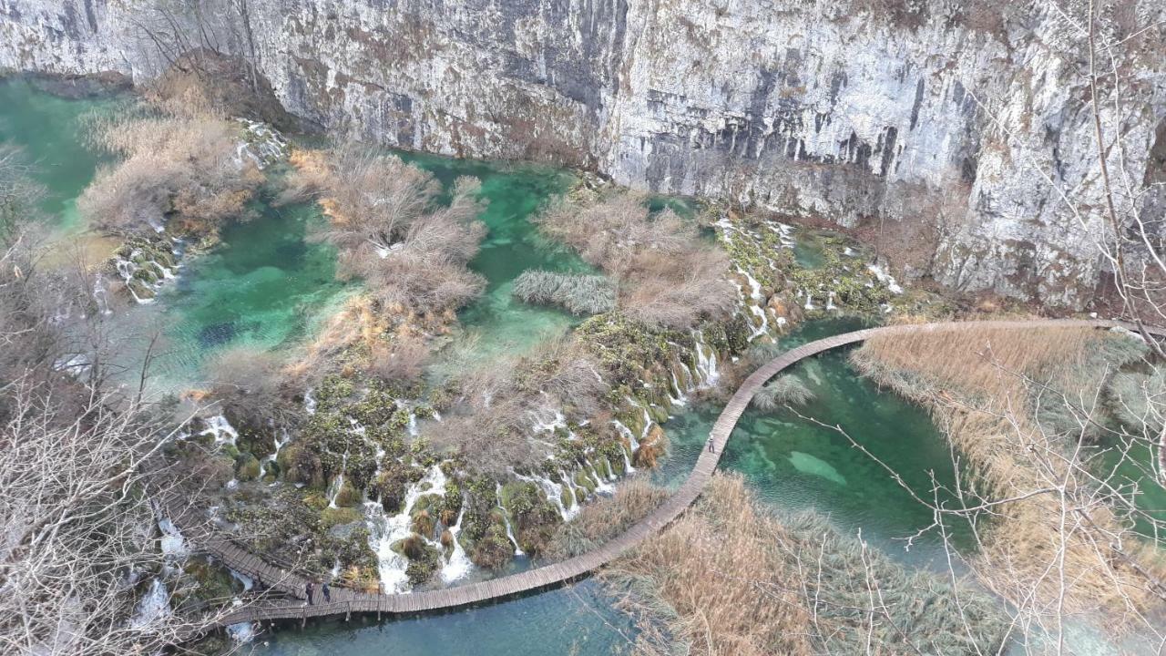 Vacation House Home, Plitvice Lakes National Park Plitvička Jezera エクステリア 写真
