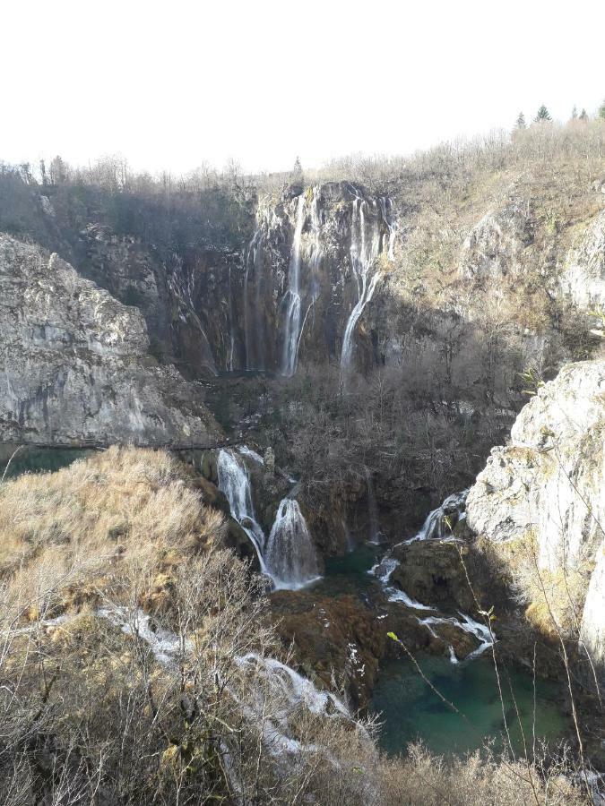 Vacation House Home, Plitvice Lakes National Park Plitvička Jezera エクステリア 写真